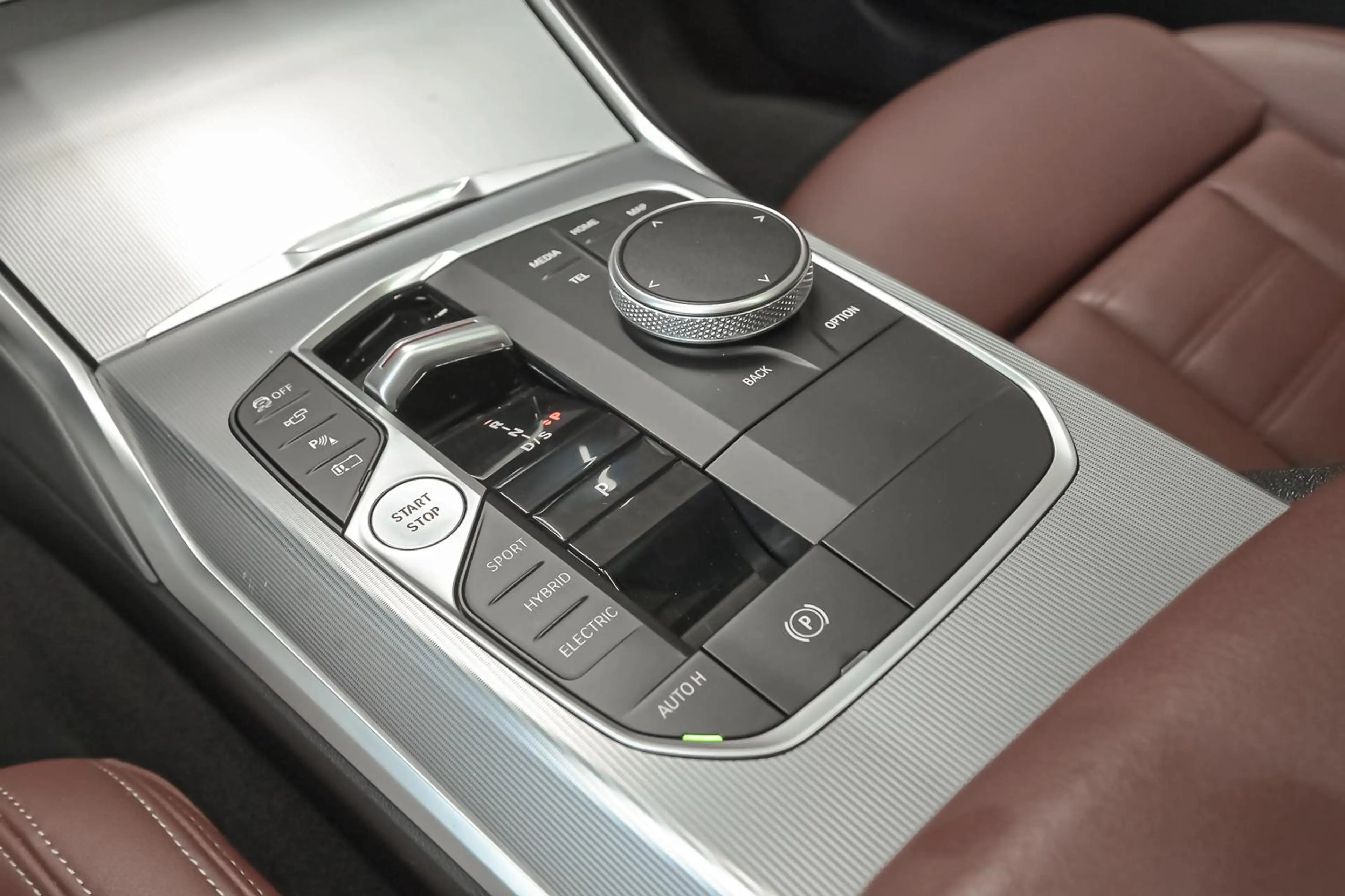 BMW 330 e Touring - 2ans/jaar garantie — photo 11