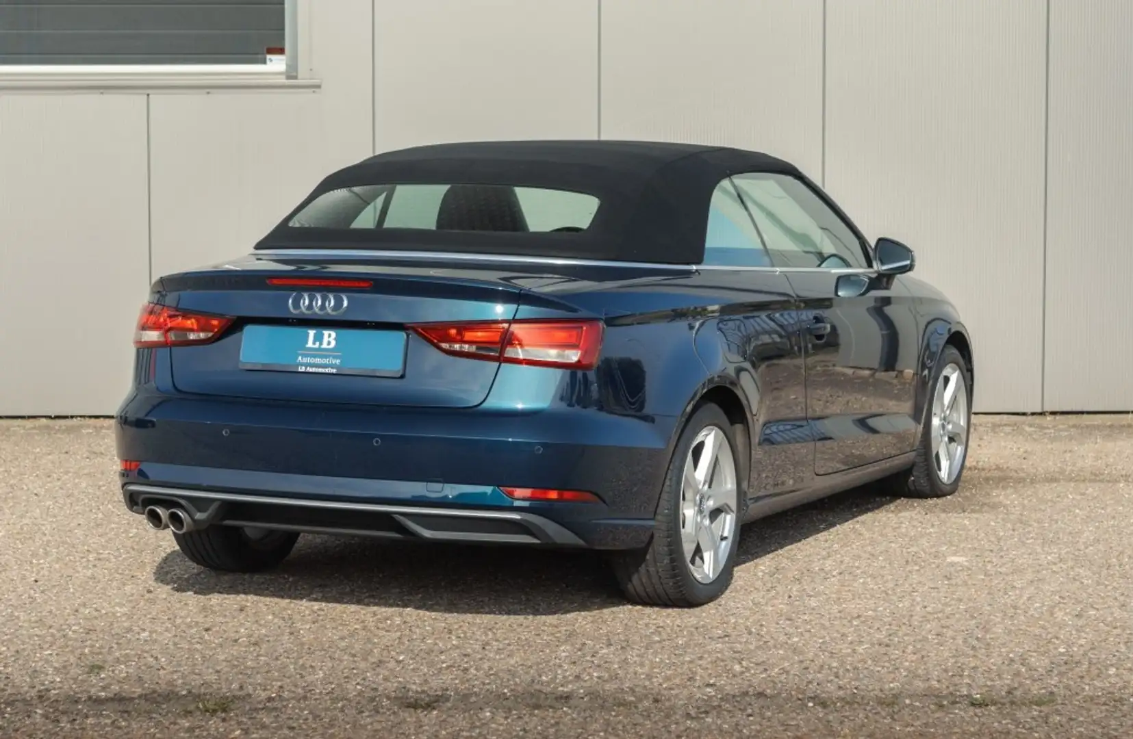 Audi A3 A3 Cabrio, 1.5 TFSI, S-tronic, Sport Bleu - 2