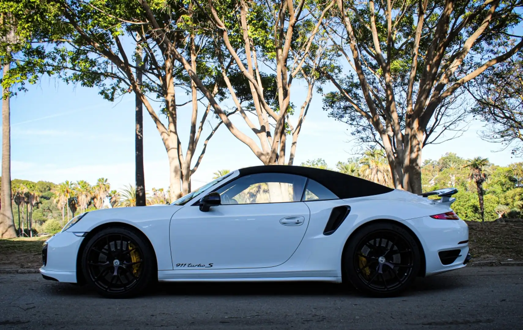 Porsche 991 Turbo S Cabriolet PDK Blanco - 2