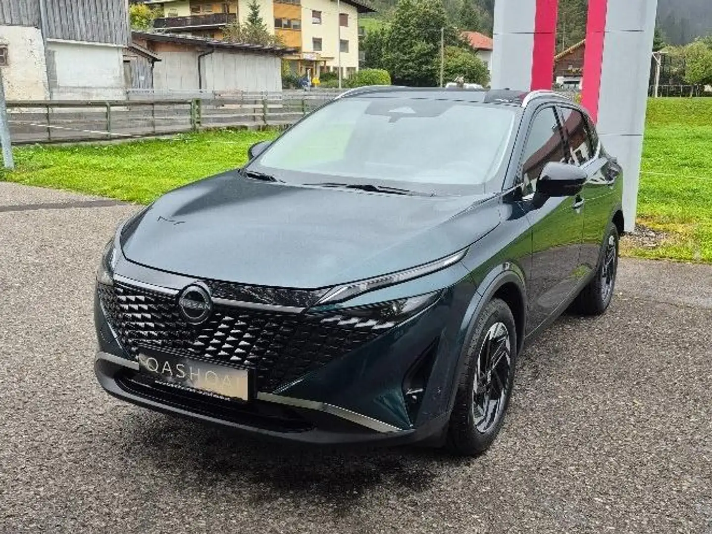 Nissan Qashqai Qashqai 1,5 VC-T e-Power N-Connecta+ Grün - 1