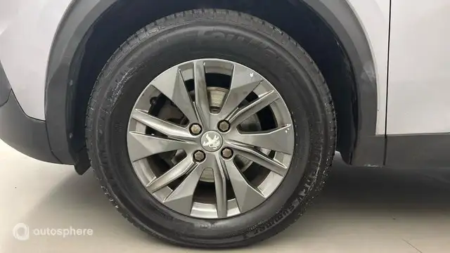 Peugeot 2008 view 20