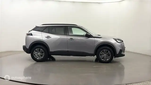 Peugeot 2008 view 4