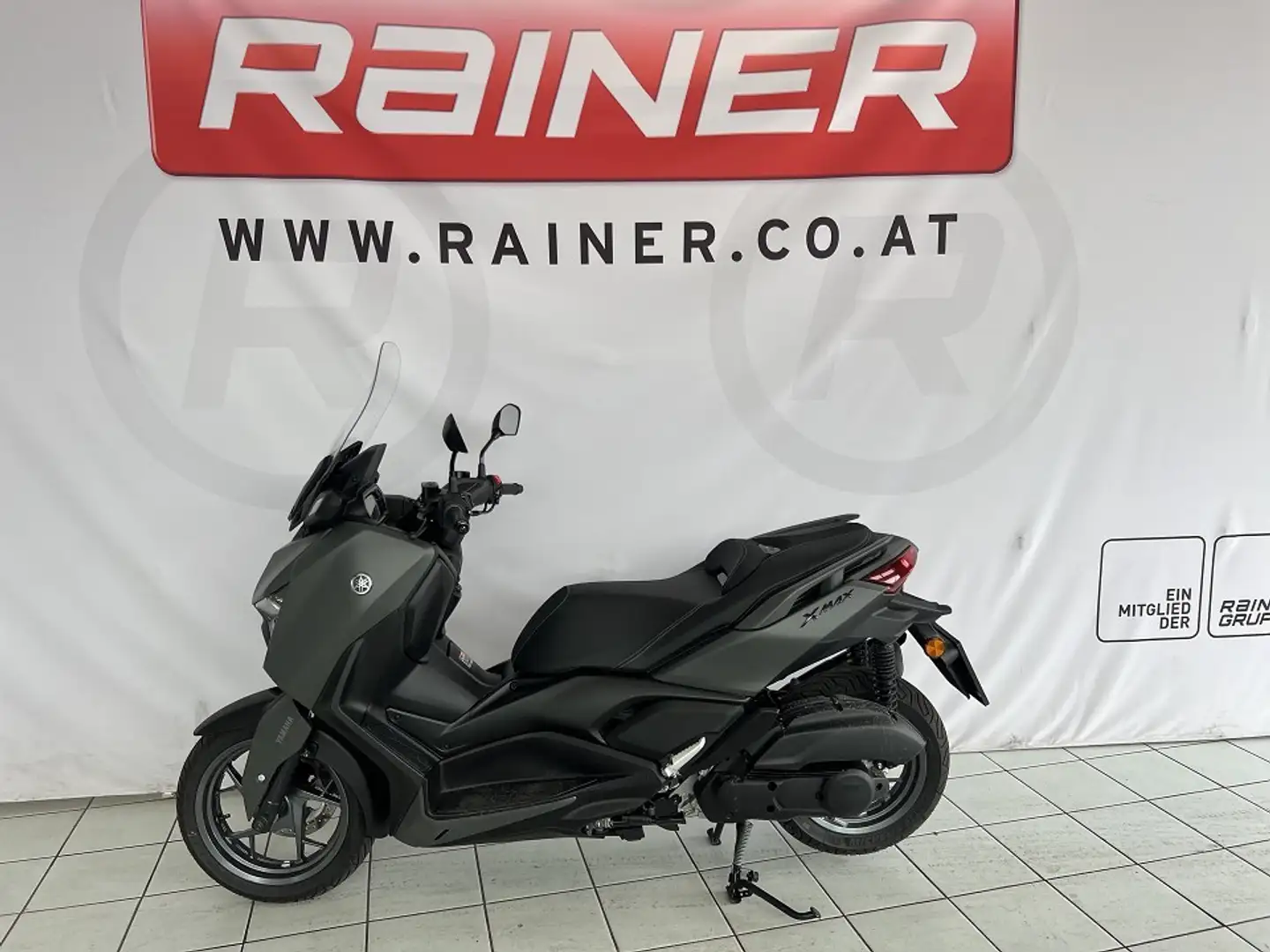 Yamaha YP125RA XMAX Modell 2025 Gris - 1