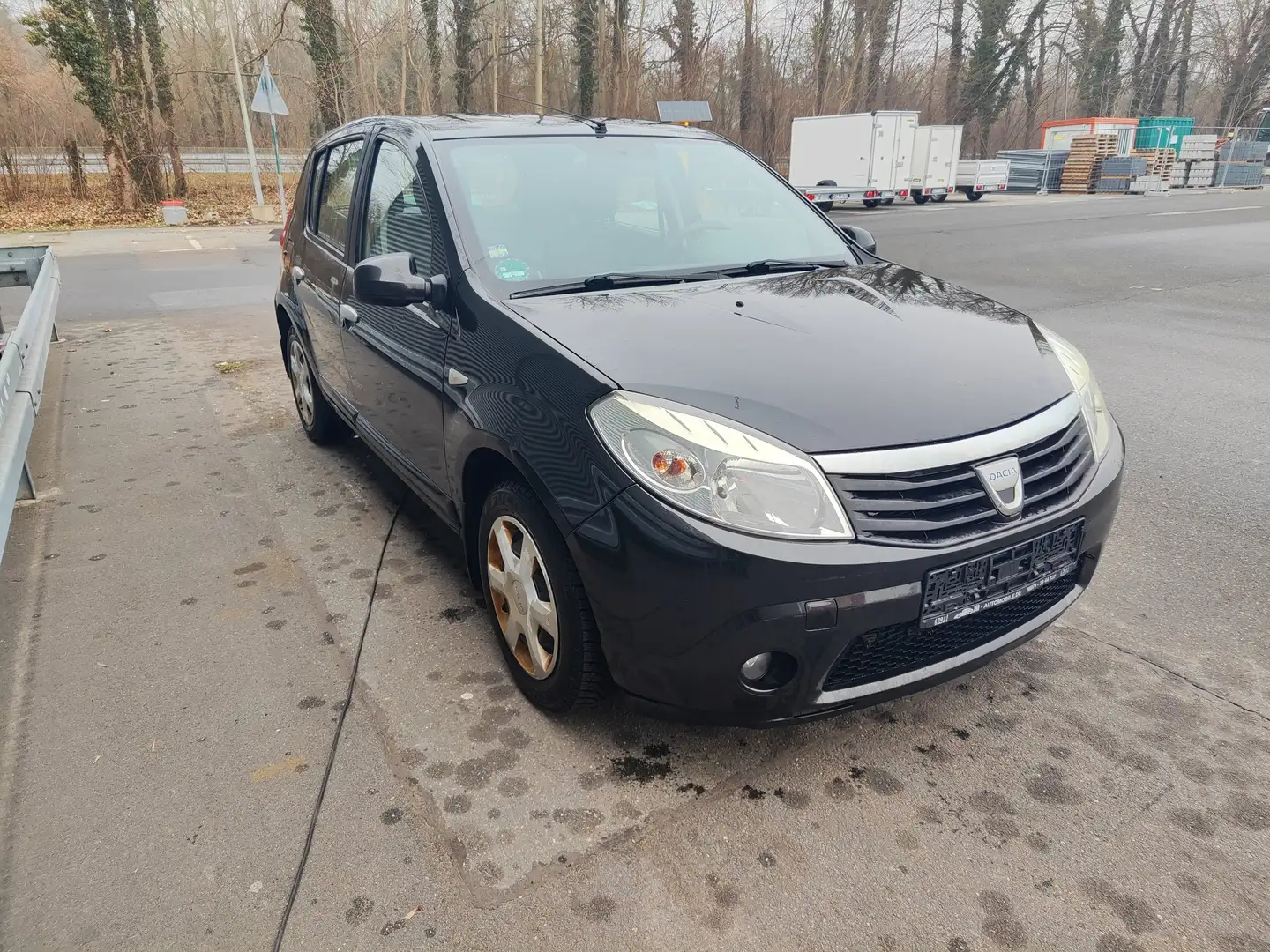 Dacia Sandero 1.5 Diesel  Allwetterreifen aus 1-Hand - 2