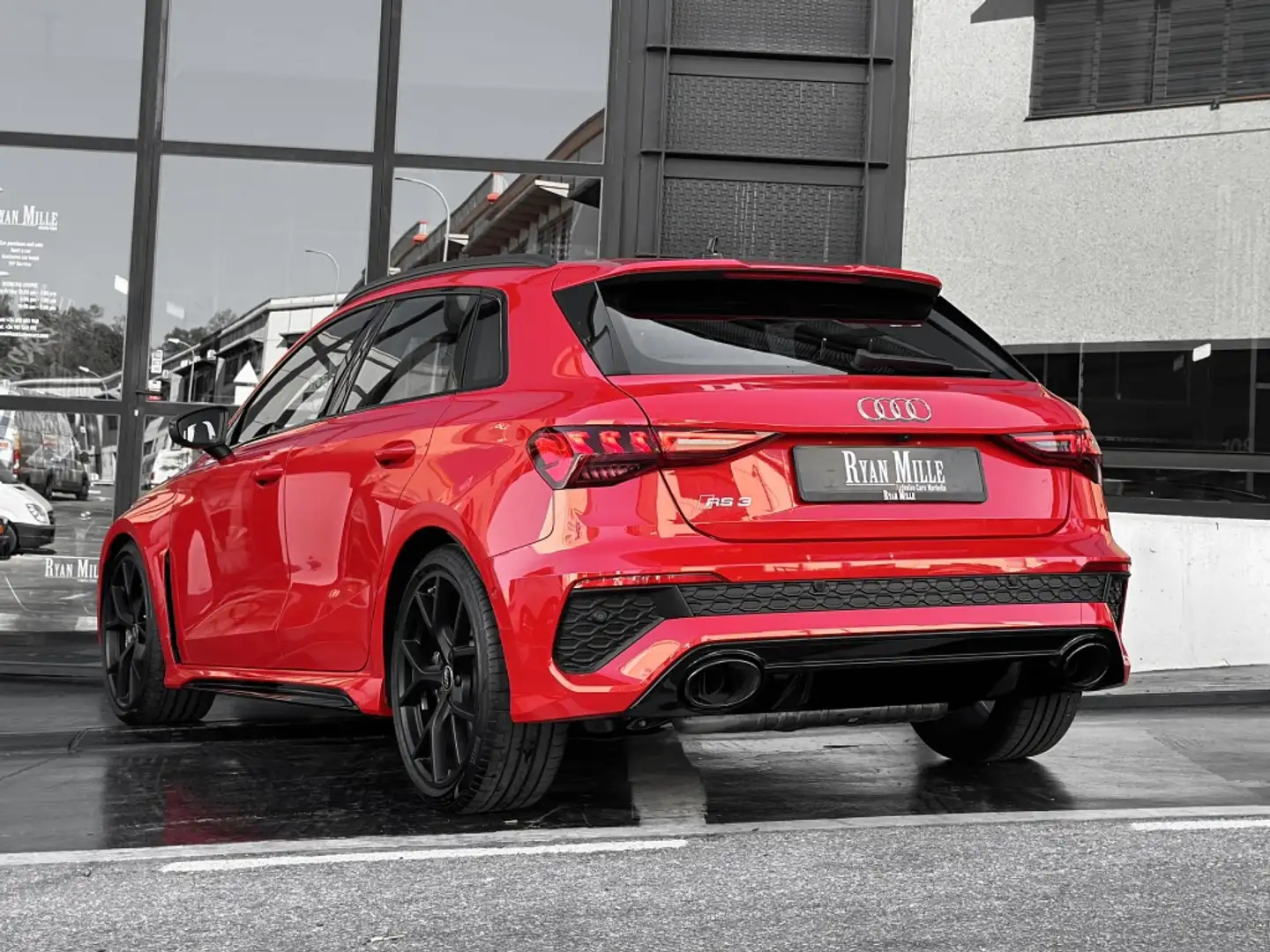 Audi RS3 Sportback quattro S tronic 294kW Rojo - 2