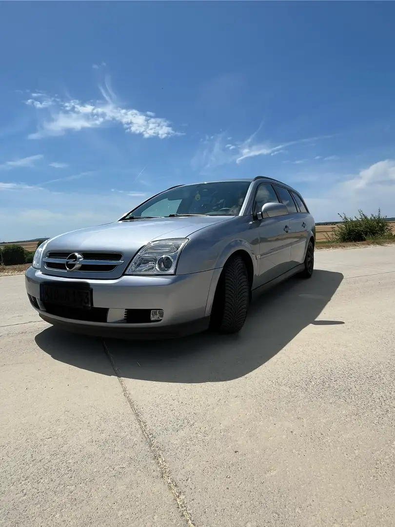 Opel Vectra Basis Grau - 2