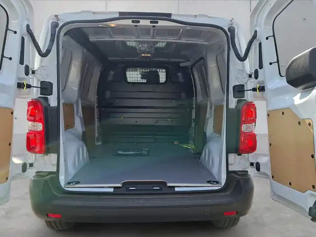 Toyota Proace view 7