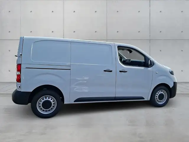 Toyota Proace view 4