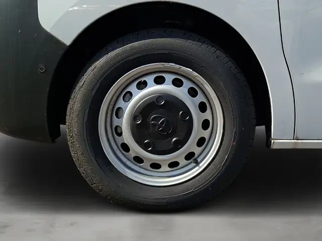 Toyota Proace view 10