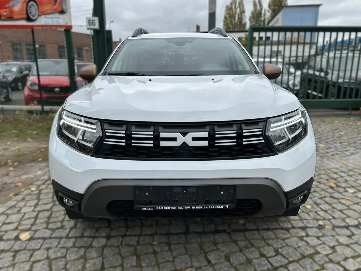 Dacia Duster II Extreme Automatik Blanc - 2