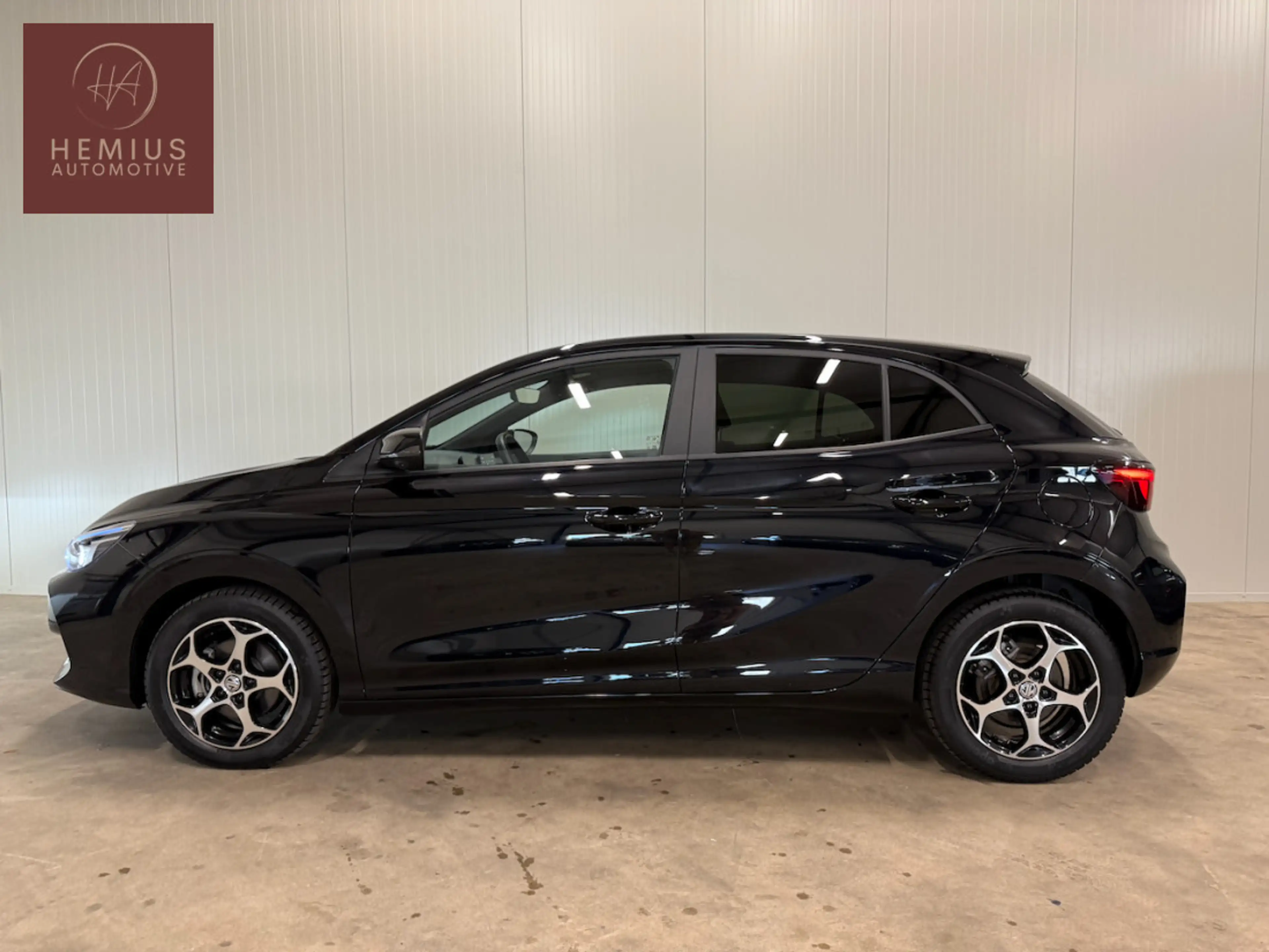 MG MG3 1.5 Hybrid+ Luxury - ACC|Carplay|Keyless|360Camera — photo 2