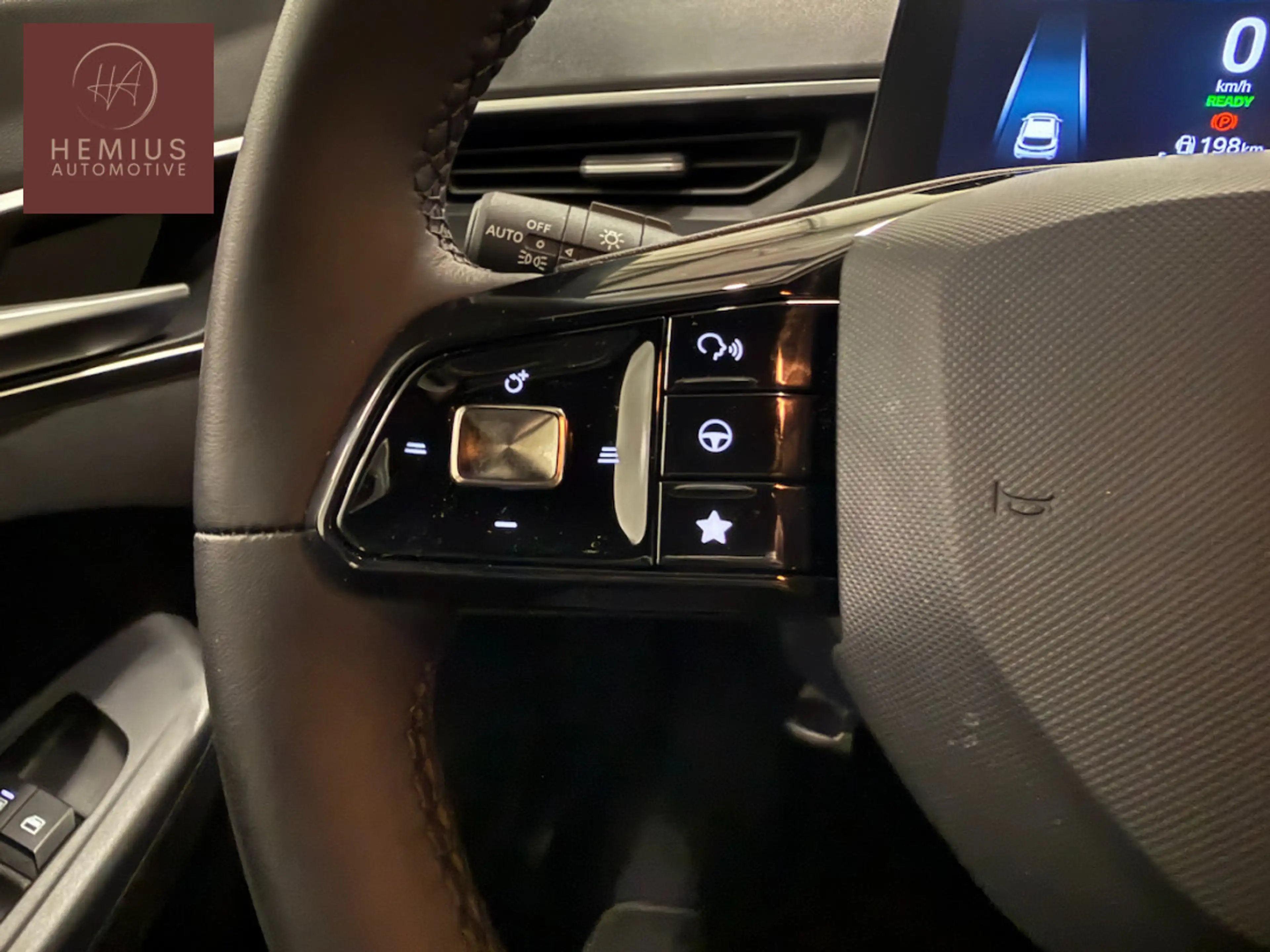 MG MG3 1.5 Hybrid+ Luxury - ACC|Carplay|Keyless|360Camera — photo 12