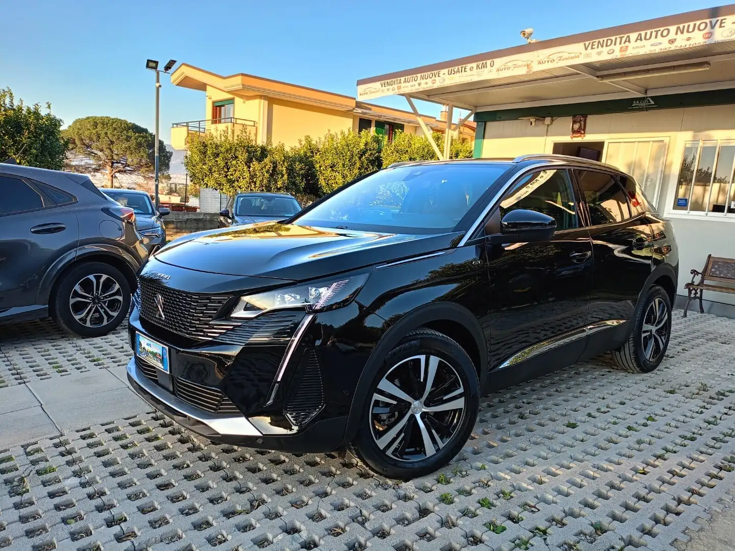 Peugeot 3008 GT LINE Schwarz - 1
