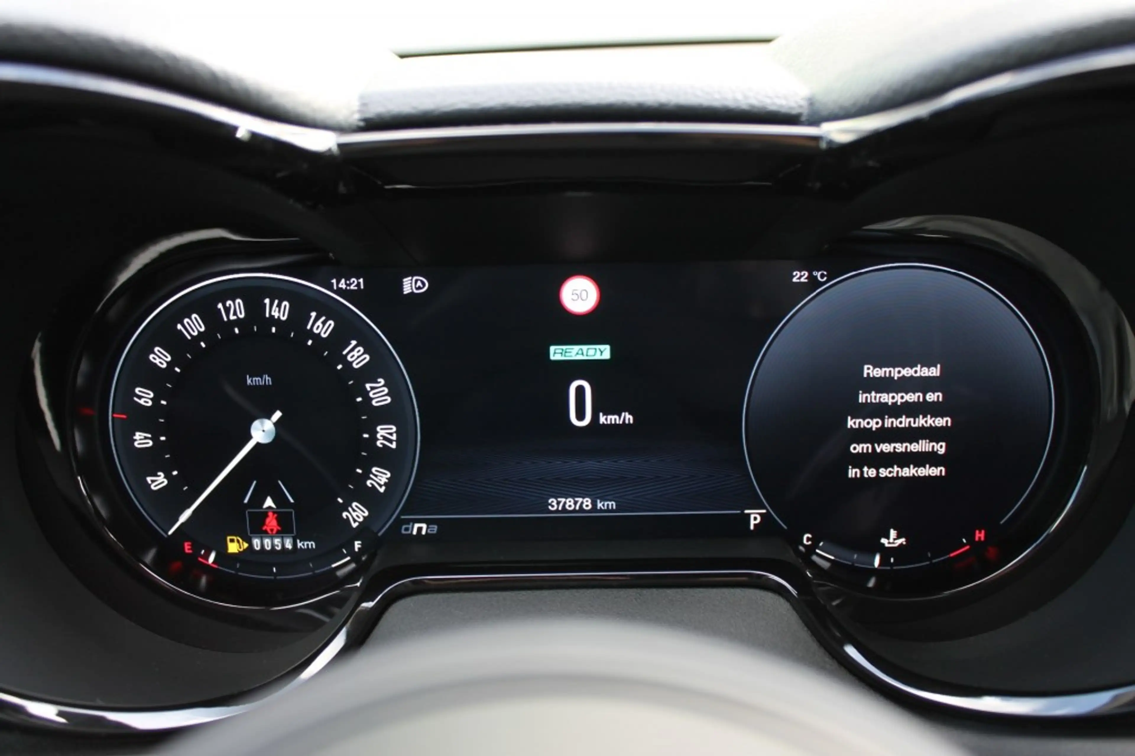 Alfa Romeo Tonale 1.5T HYBRID VELOCE / 360 Camera / Alcantara / 19 I — photo 17