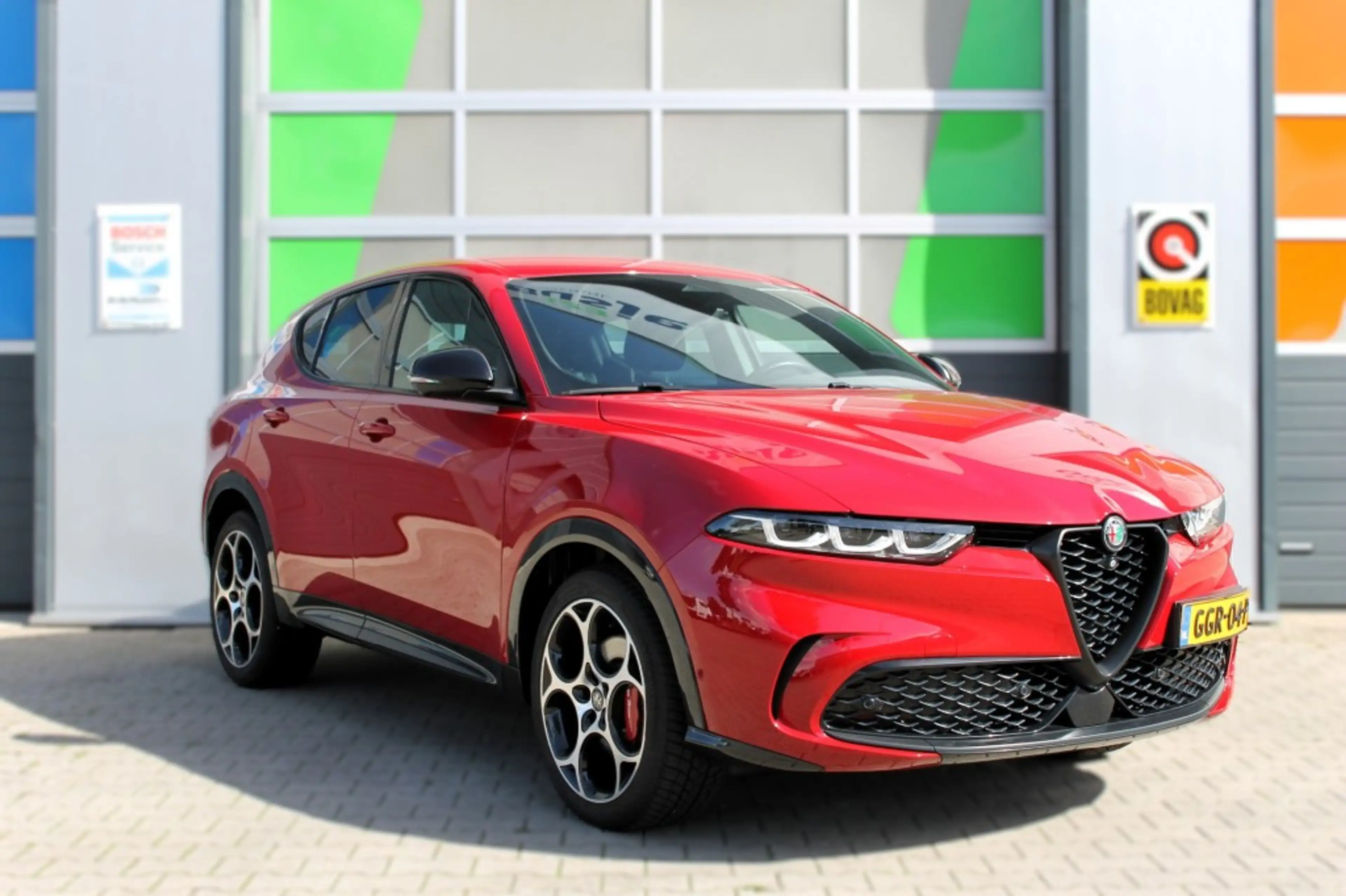 Alfa Romeo Tonale 1.5T HYBRID VELOCE / 360 Camera / Alcantara / 19 I — photo 3