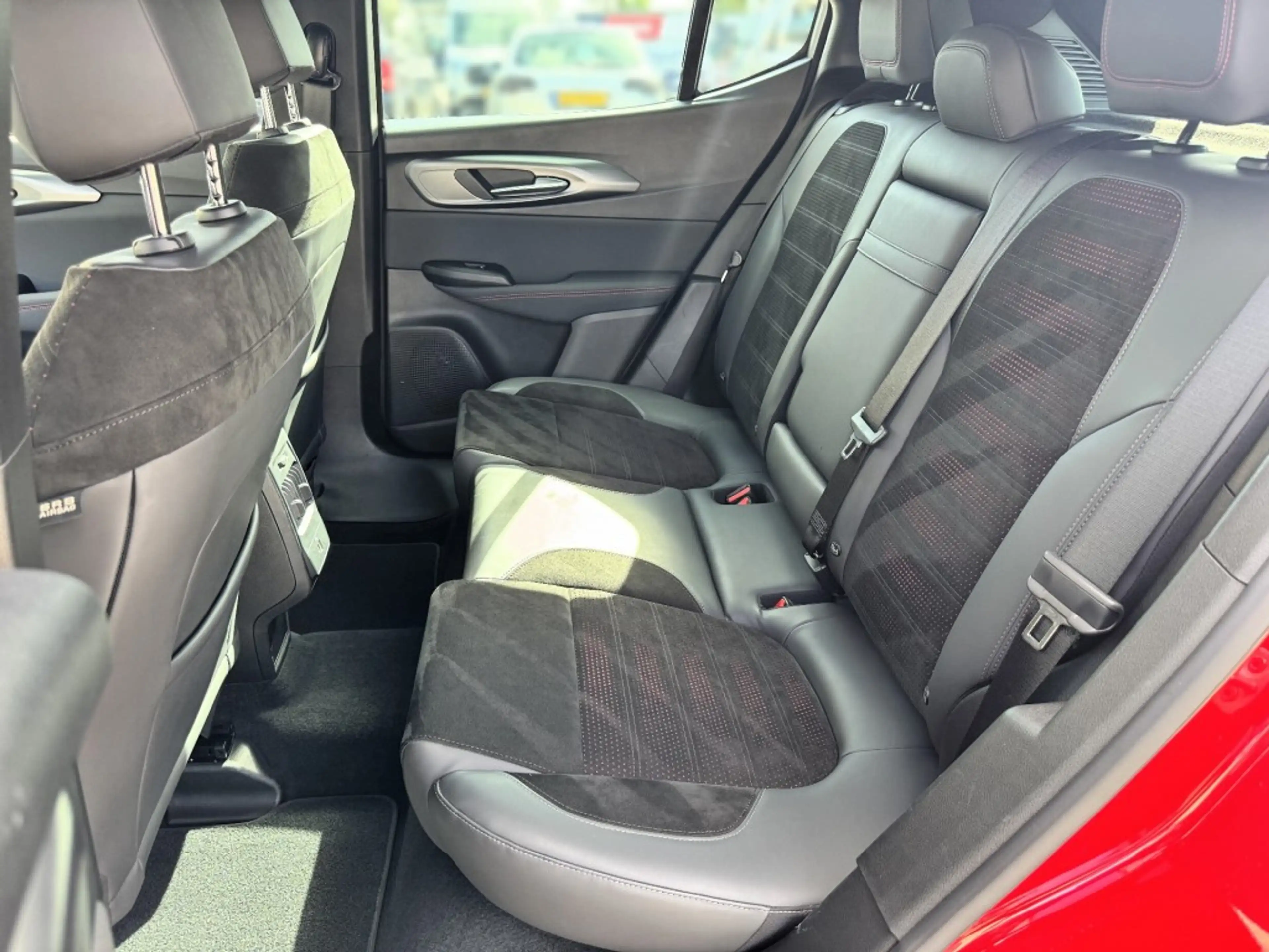 Alfa Romeo Tonale 1.5T HYBRID VELOCE / 360 Camera / Alcantara / 19 I — photo 31