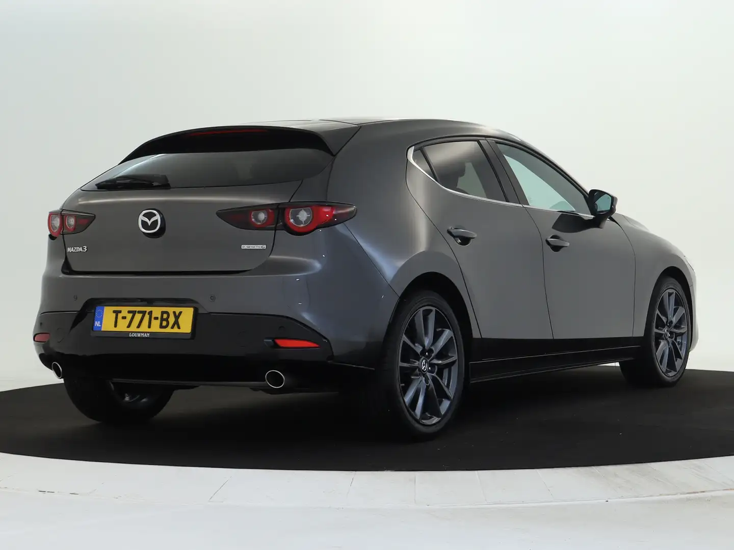 Mazda 3 2.0 e-SkyActiv-G M Hybrid 122 Luxury | BOSE | LEDE Grijs - 2