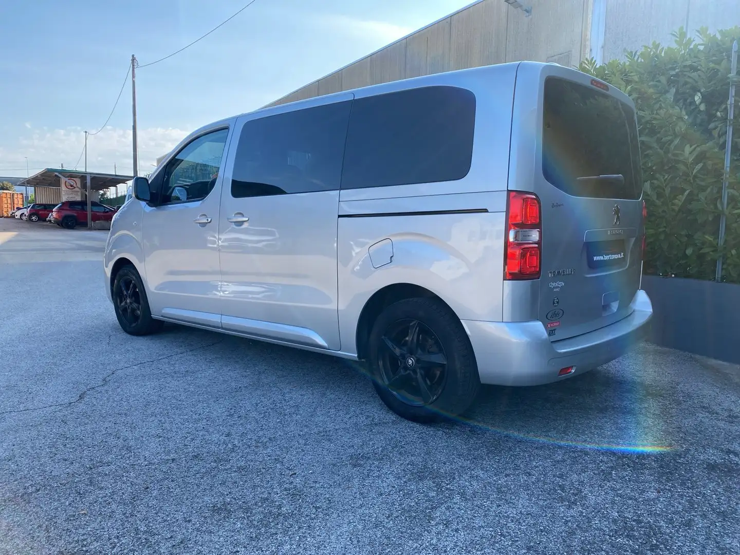 Peugeot Traveller BlueHDi 115 S&S Standard Active Grigio - 2