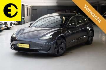 Long Range AWD 75 kWh | Leder | Stoelverwarming |