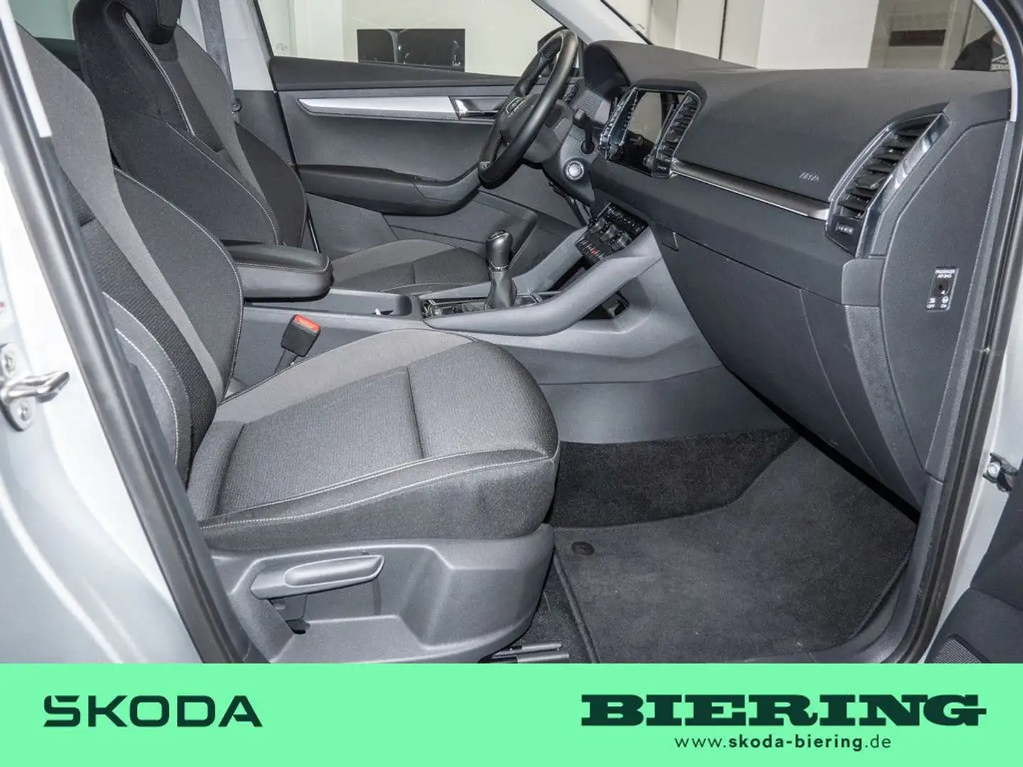 Skoda Karoq 1.5 TSI ACT Tour SHZ KAMERA AHK FACEL. LED Plateado - 2