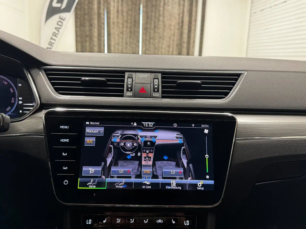 Skoda Superb 2.0 TDI Scout 4x4, миниатюра 28
