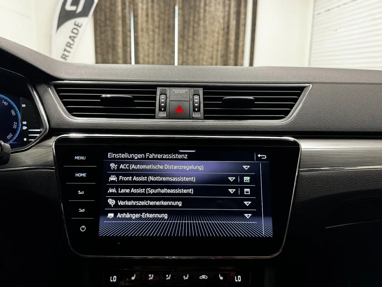 Skoda Superb 2.0 TDI Scout 4x4, миниатюра 24
