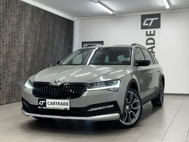 Skoda Superb main image