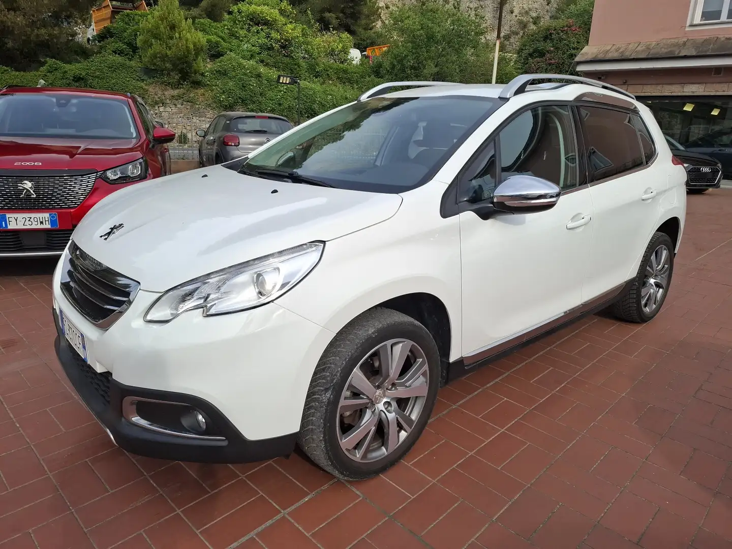 Peugeot 2008 1.6 bluehdi Allure s Bianco - 2