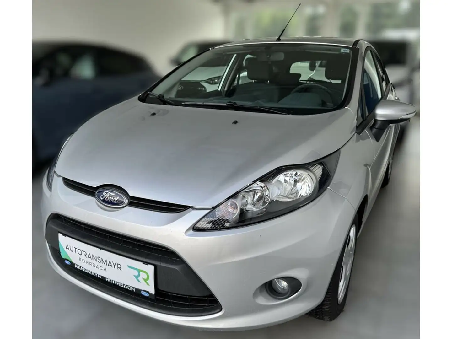 Ford Fiesta Trend Silber - 2