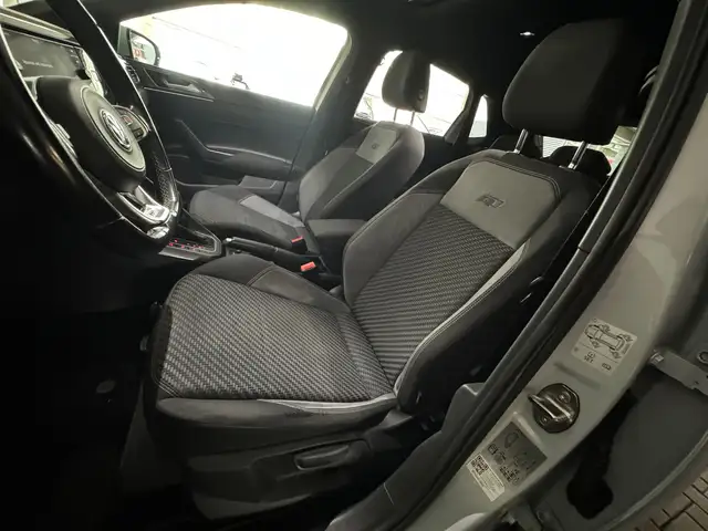 Volkswagen Polo view 10