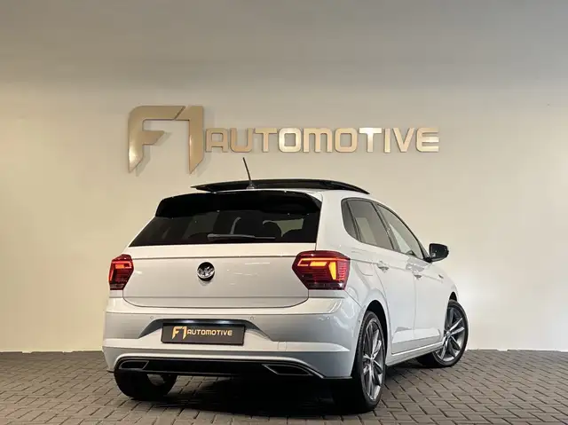 Volkswagen Polo view 4