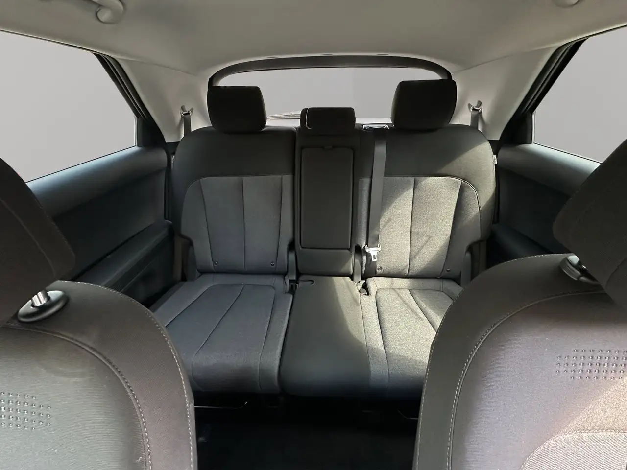 Hyundai IONIQ 5 снимка Hyundai IONIQ 5