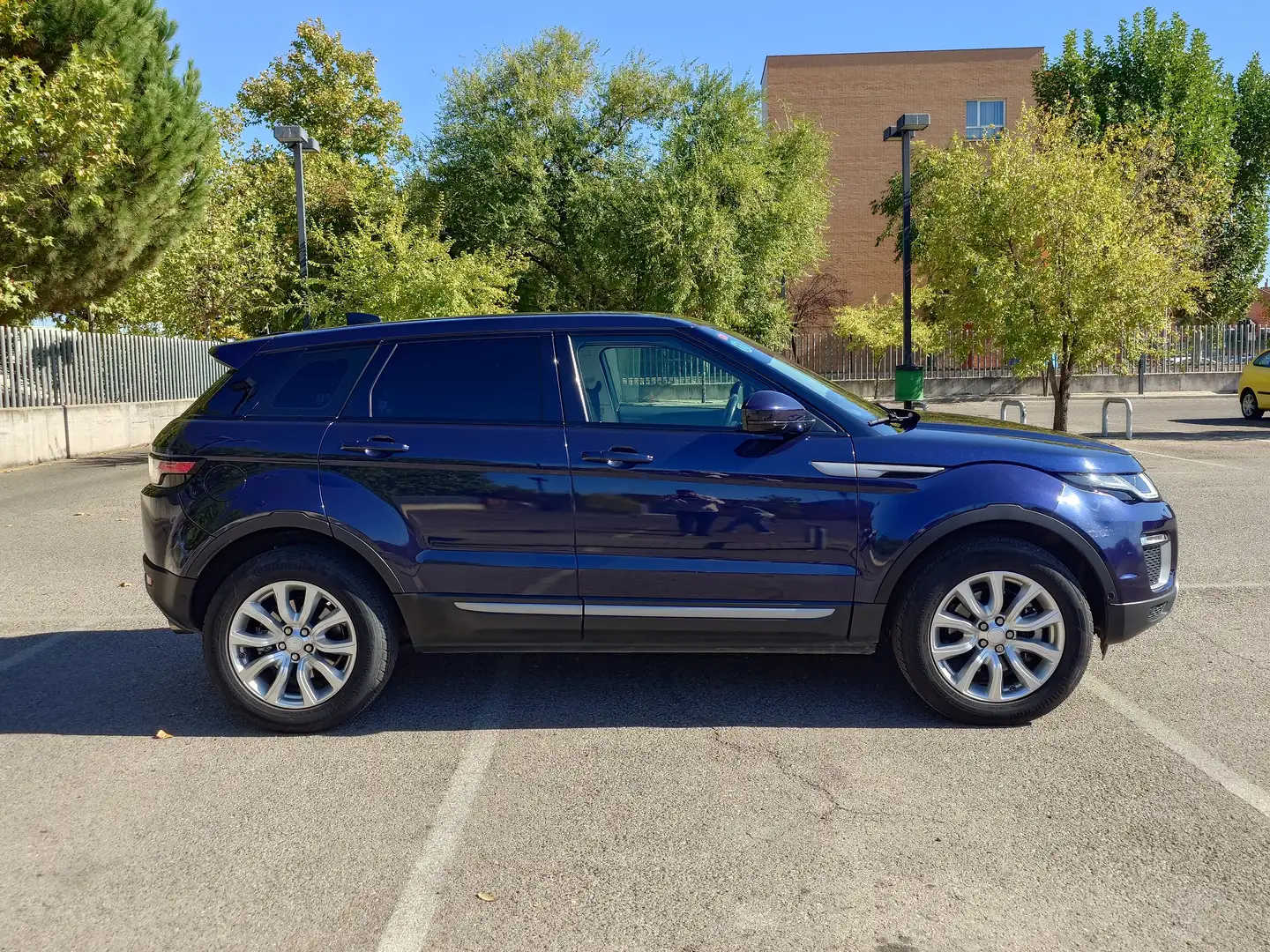 Land Rover Range Rover Evoque Range Rover Evoque 2.0TD4 SE 4WD Aut. 150CV Azul - 2