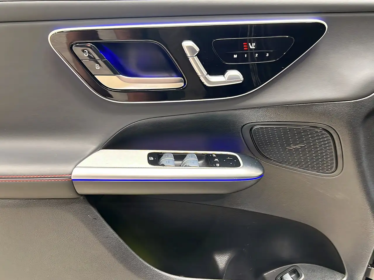 Mercedes-Benz GLC DIGITAL+Panorama+LrHz+Memory+AHK+360, миниатюра 13