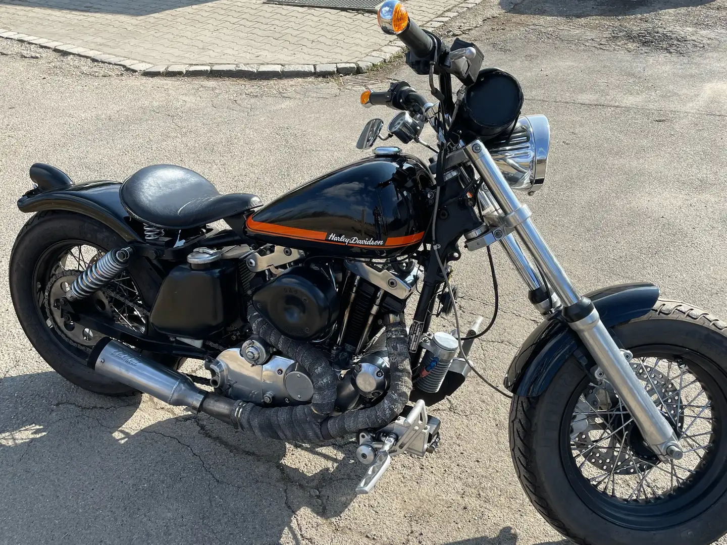 Harley-Davidson Sportster XLCH 1000 Чорний - 2