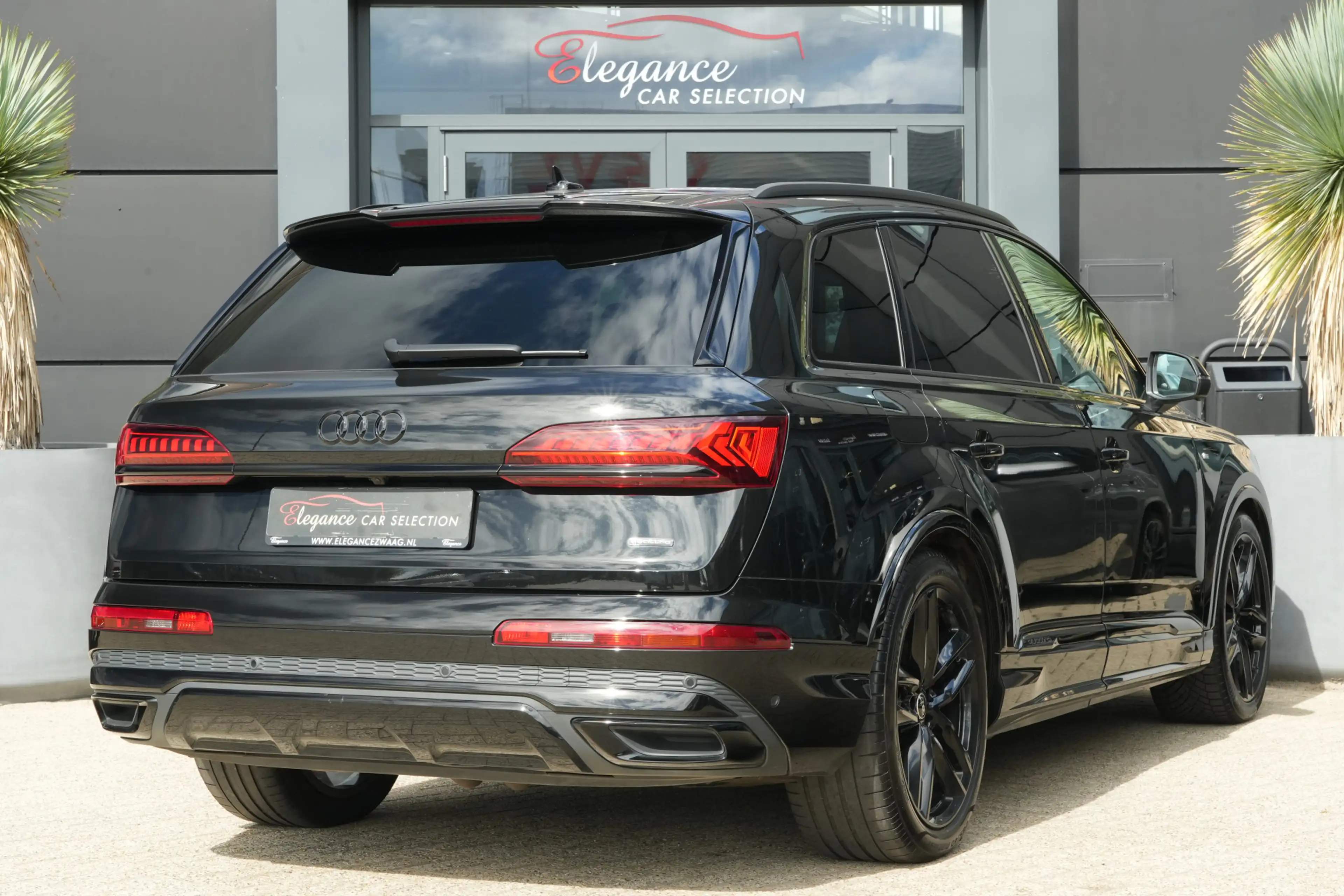 Audi Q7 60 TFSI e Quattro Pro Line S Competition | 489 PK — photo 2