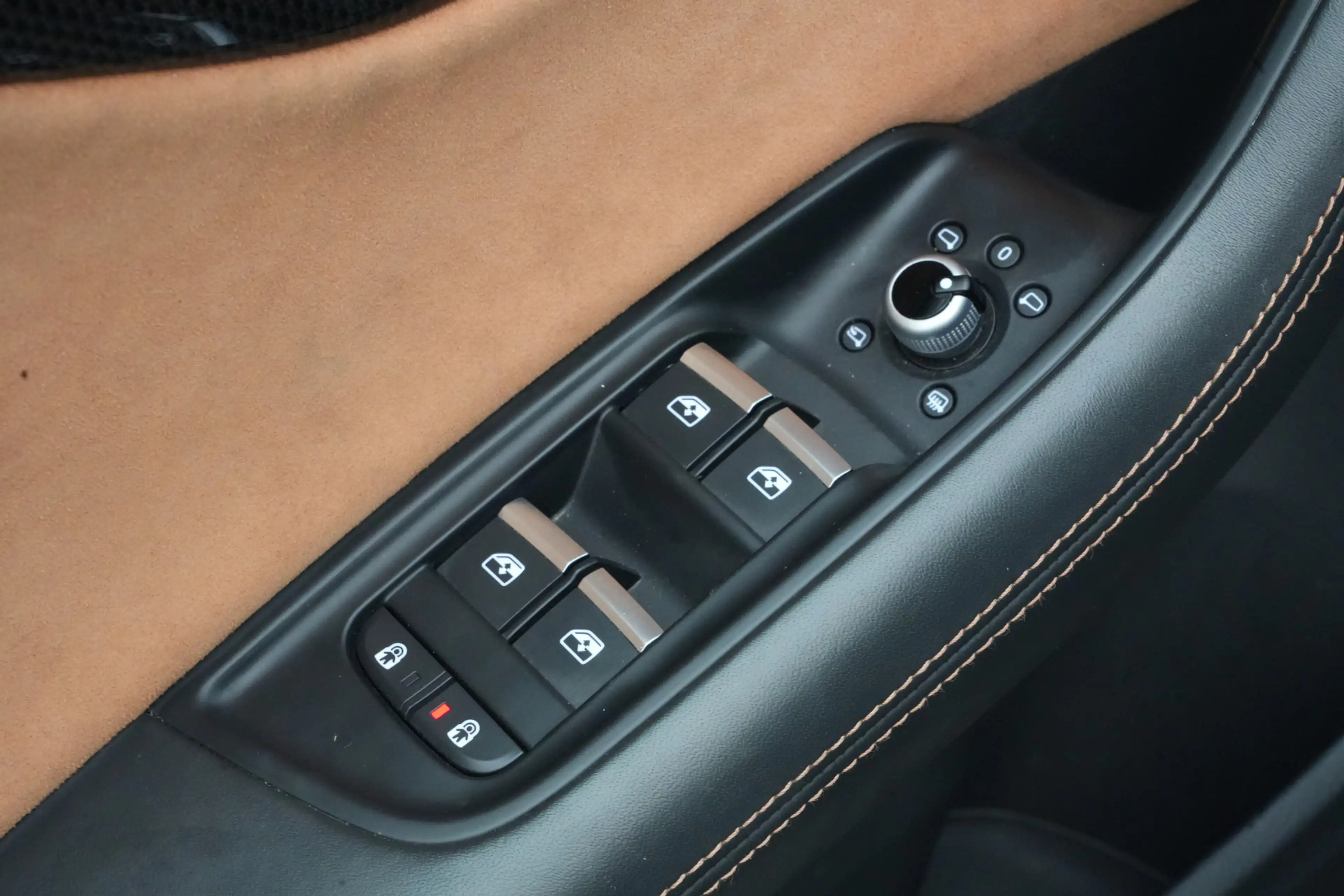 Audi Q7 60 TFSI e Quattro Pro Line S Competition | 489 PK — photo 31