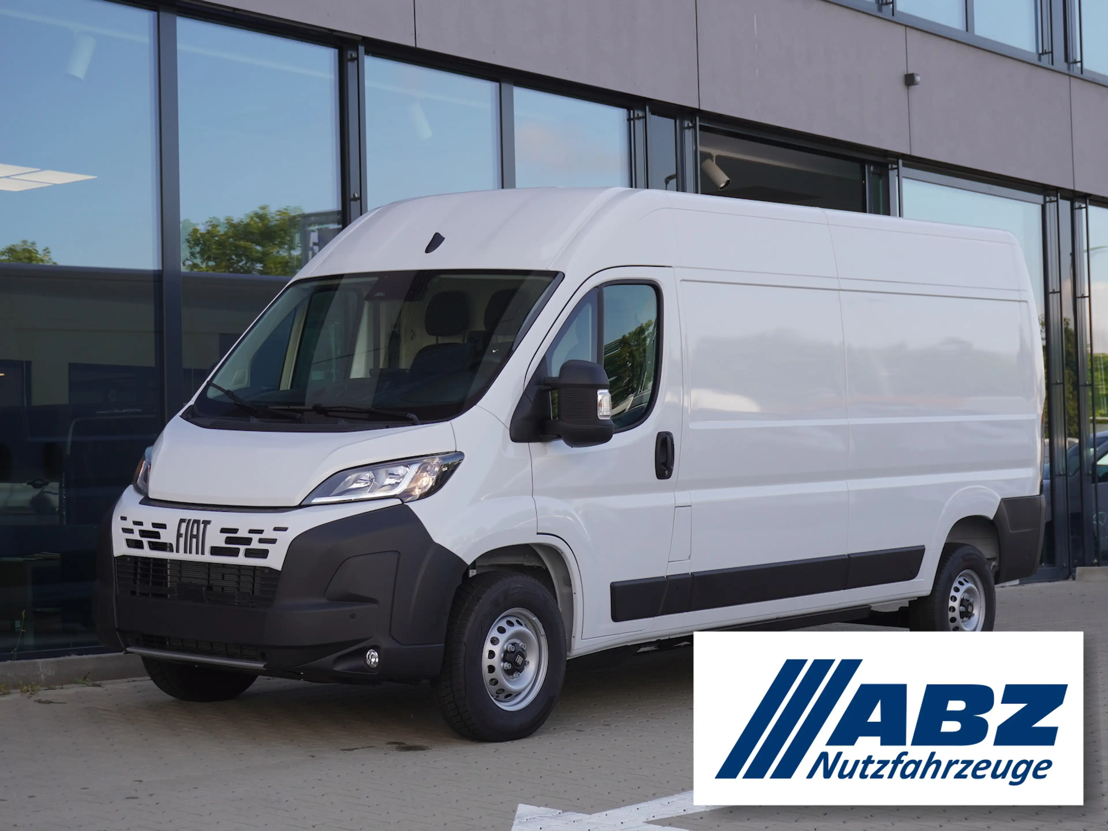 Fiat Ducato 35 L3H2 110 kW/h / 10-Zoll Navi