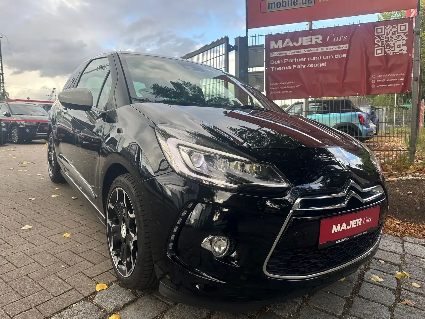 Citroen DS3 SportChic LED*NAVI*TEMPOMAT*KAMERA Schwarz - 1