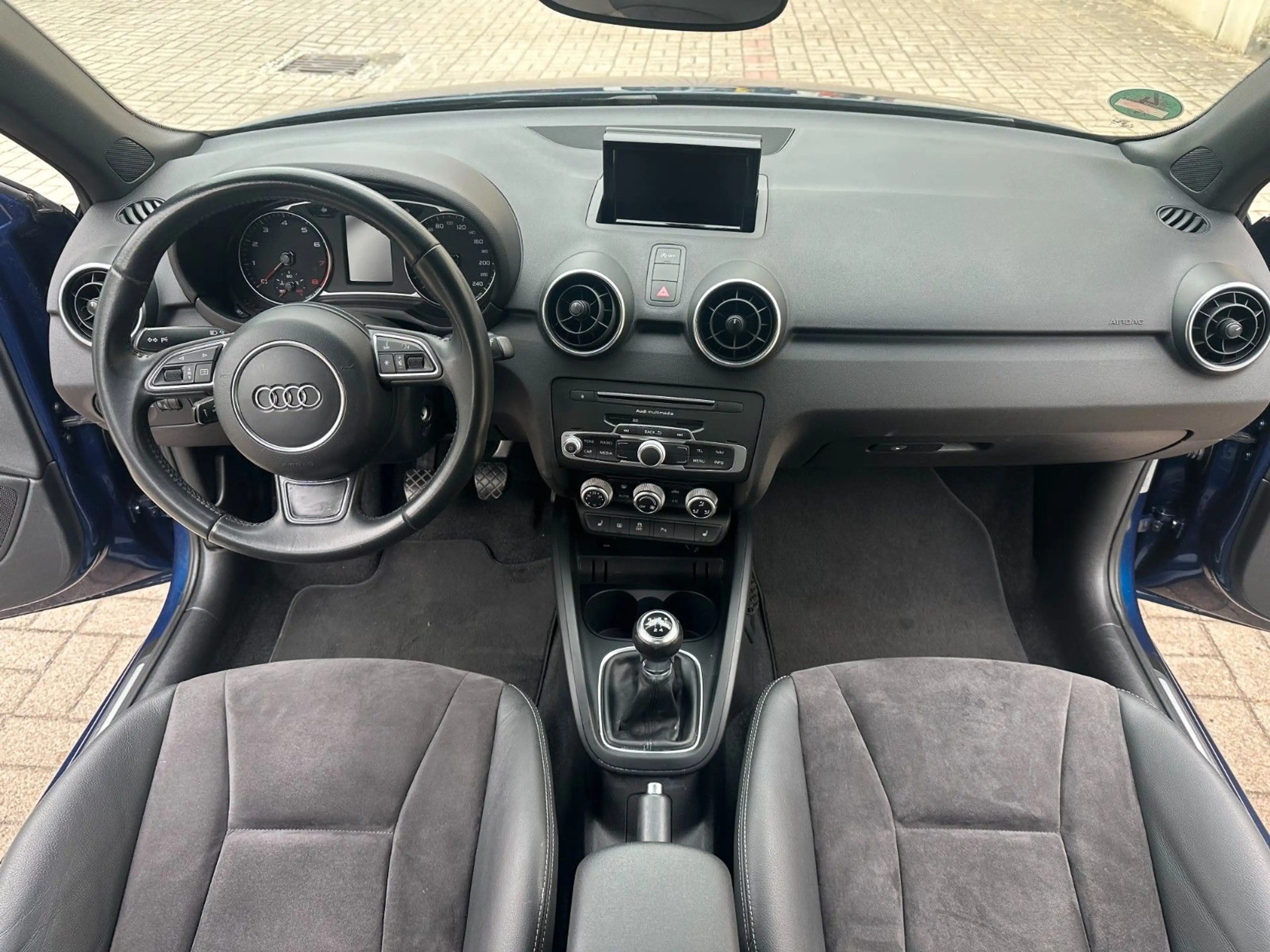 Audi A1 Sportback basis Erst 46Tkm Leder-Klima-Tüv — photo 9