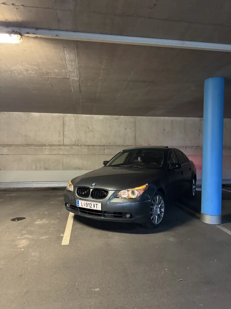 BMW 530 530d Österreich-Paket Aut. Grau - 1