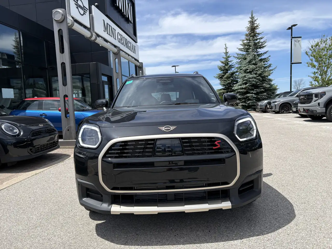 MINI Countryman снимка MINI Countryman