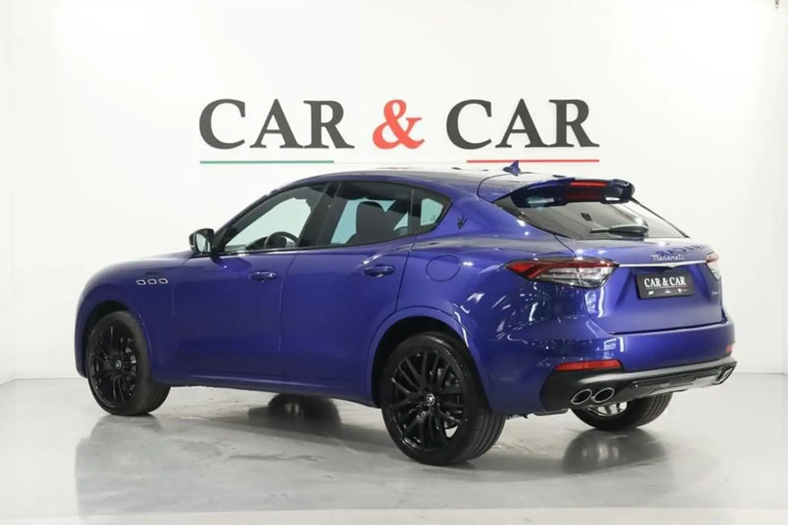 Maserati Levante V6 430 CV AWD Modena Ultima Azul - 2