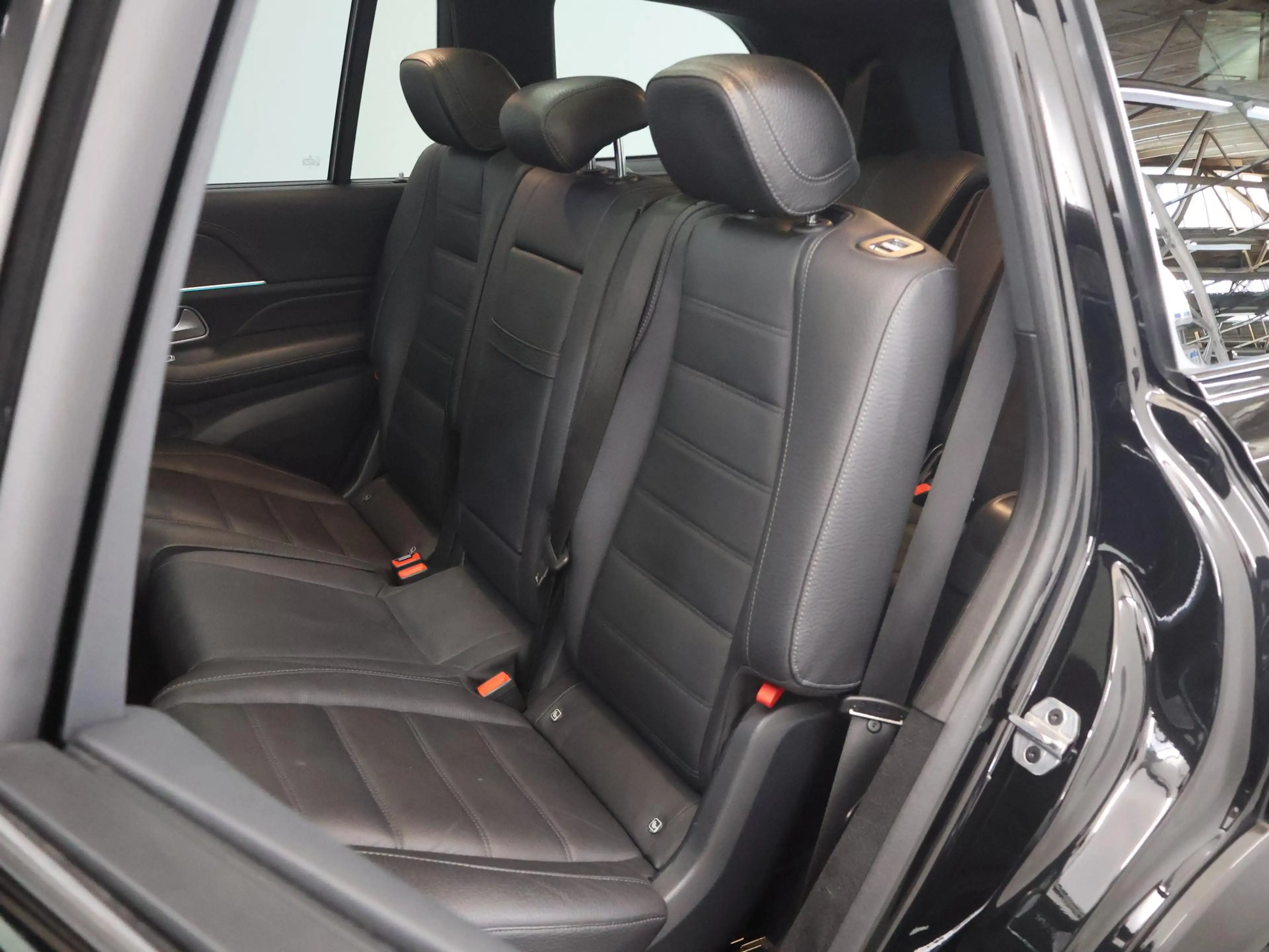 Mercedes-Benz GLS 450 4MATIC Premium Plus | 7-persoons | AMG | Night | L — photo 13
