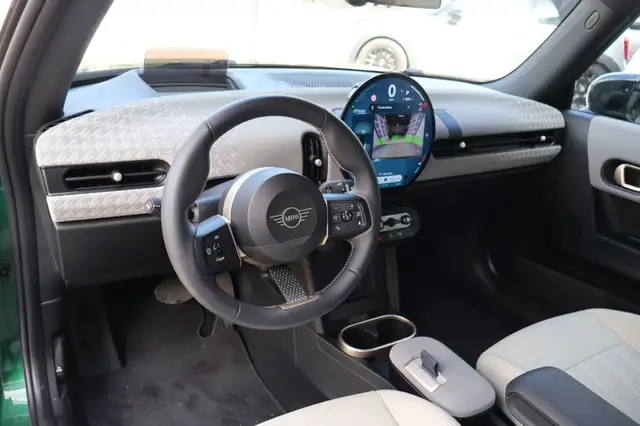 Mini Cooper Cooper view 13