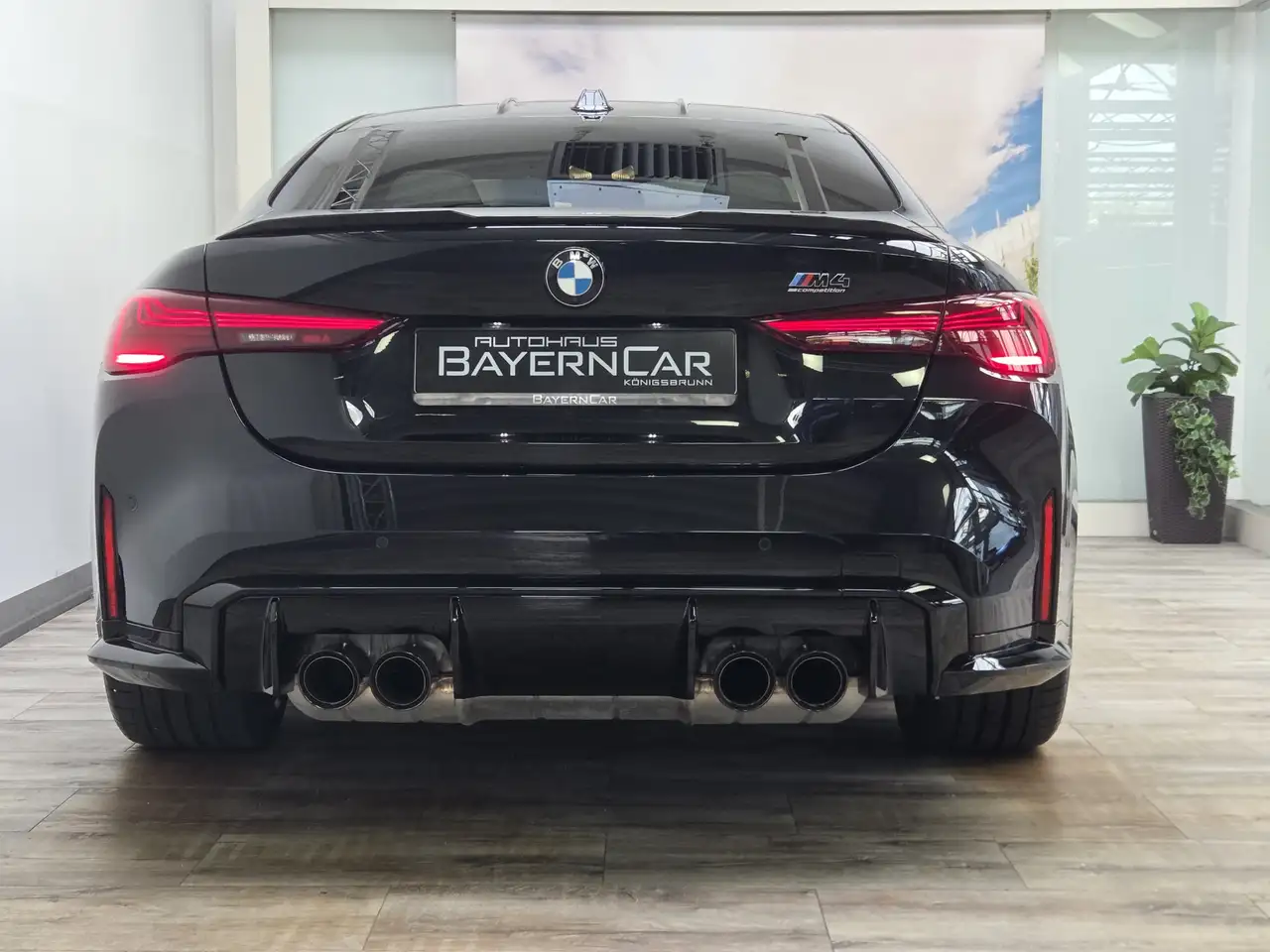 BMW M4 xDrive Competition Sitzlüftung ACC 360° Carbon 7