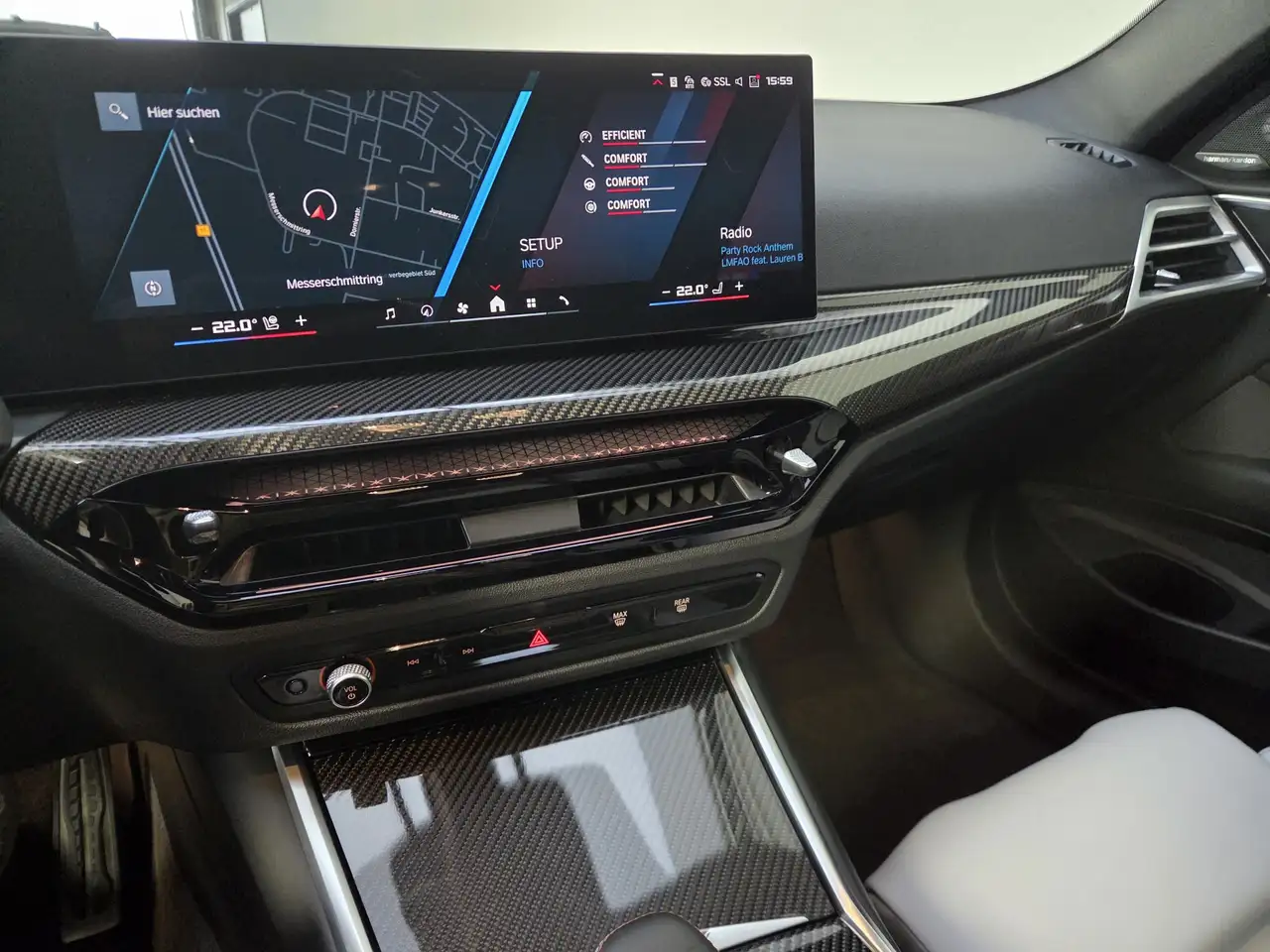 BMW M4 xDrive Competition Sitzlüftung ACC 360° Carbon 11