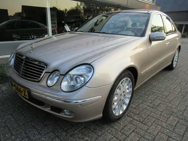 Mercedes-Benz E 500 Elegance Voll Opties/Incl. BTW !!
