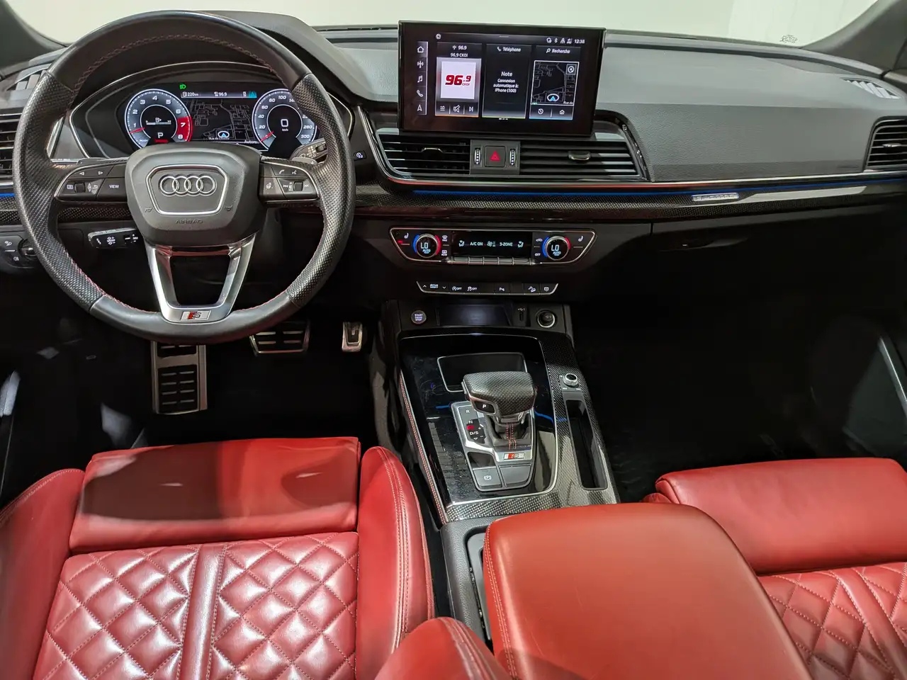 Audi SQ5 снимка Audi SQ5