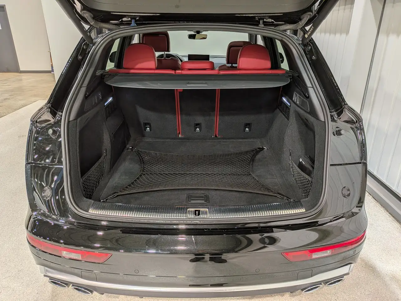 Audi SQ5 снимка Audi SQ5